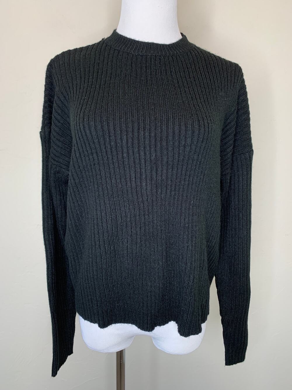 Nasty Gal Black Sweater Sz Small